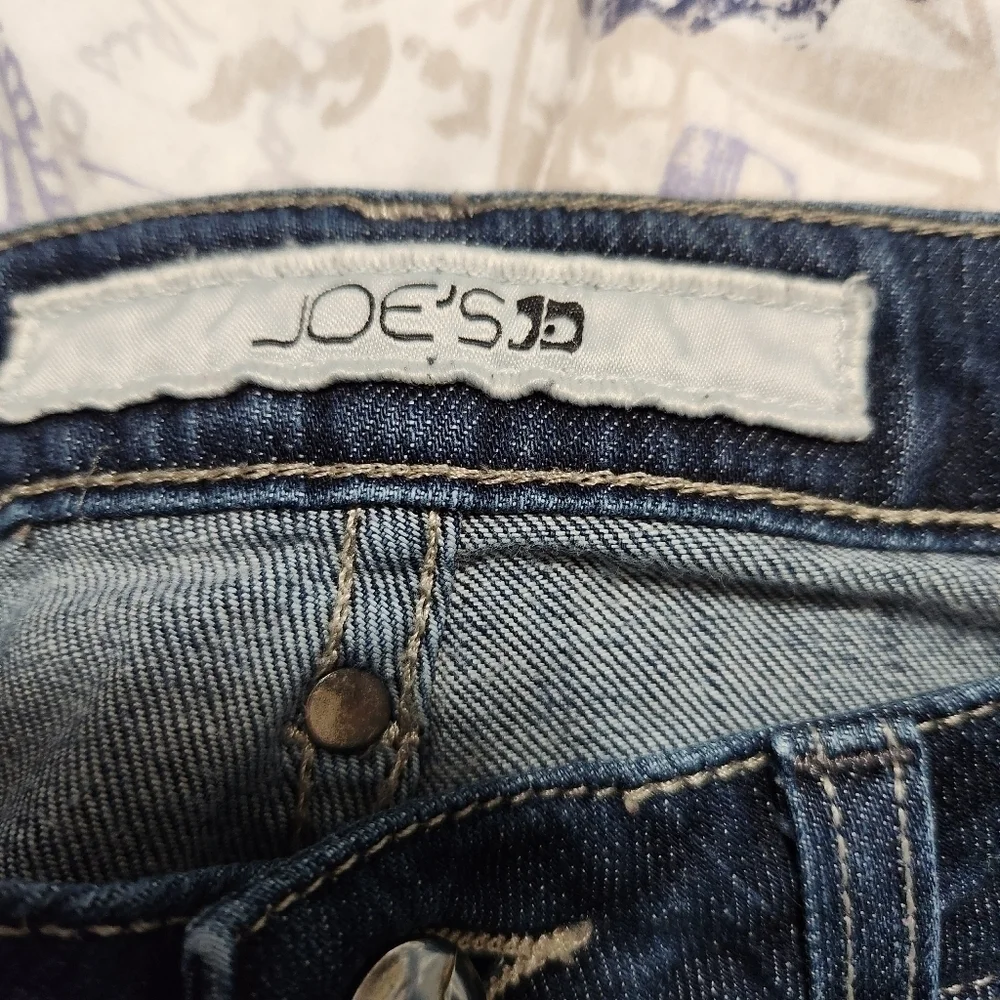 Joe's 'Kennedy' Jeans - Picture 5 of 6